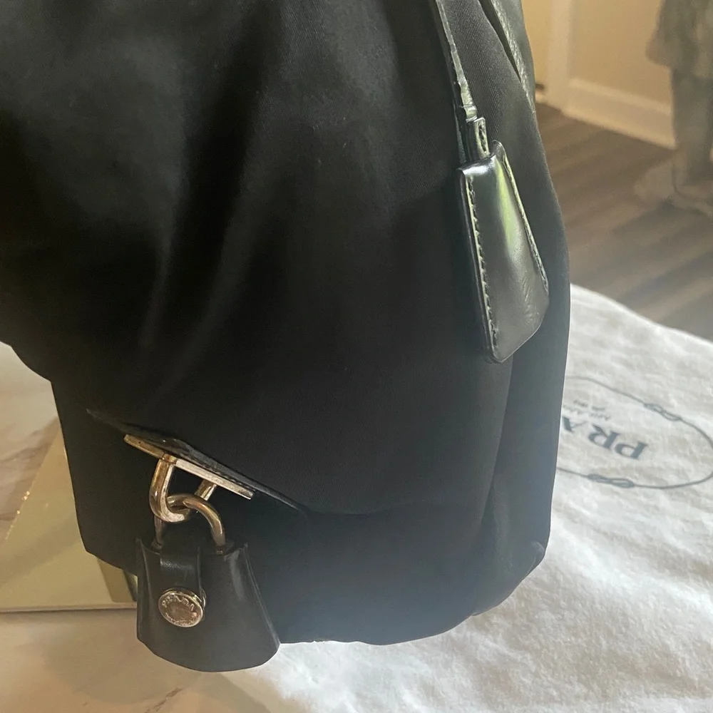 Authentic Prada nylon Laptop /tote bag with Leather Trim, Lock, Key, Prada Dusty - Picture 7 of 17